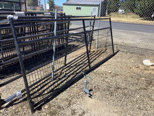 12' Wire Filled Gate