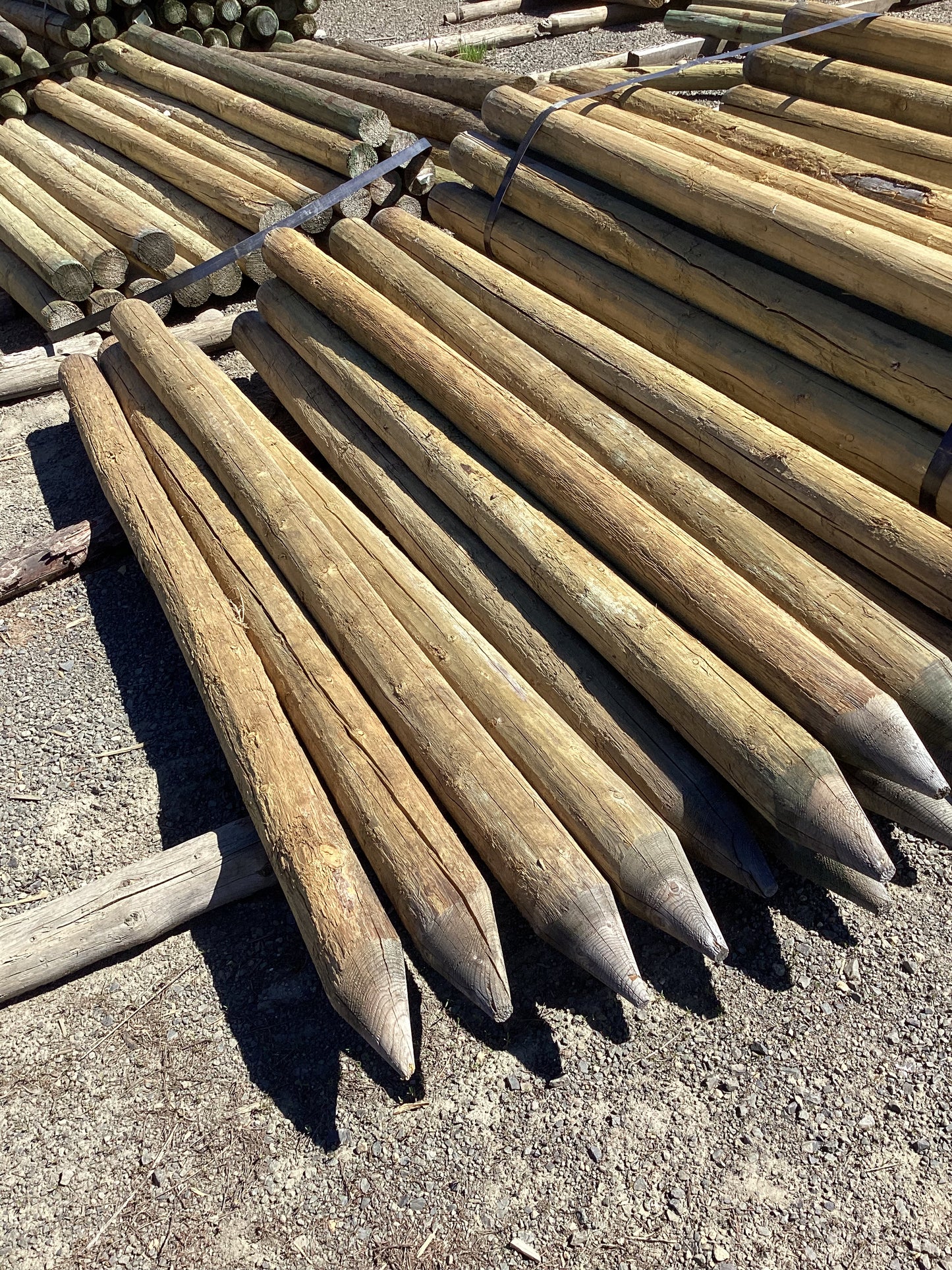 4-5"x 7' Pointed & Capped Post